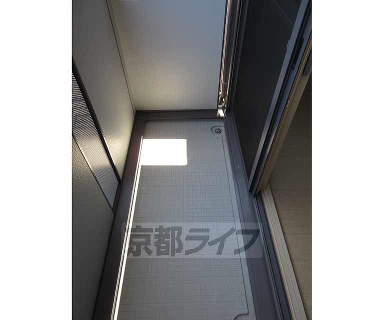 バルコニー　幅員の広いバルコニーです