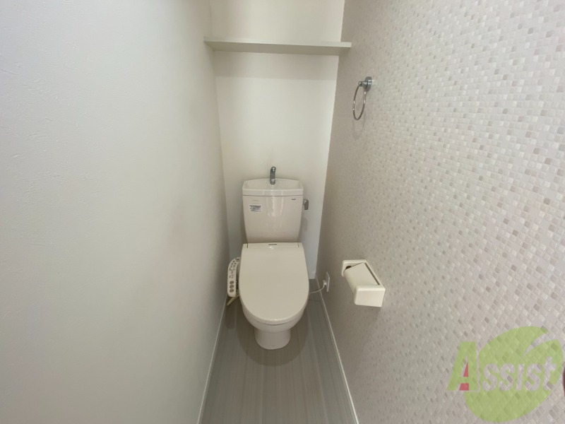 トイレ　嬉しいウォシュレット機能付きです。シャワートイレは便利ですね