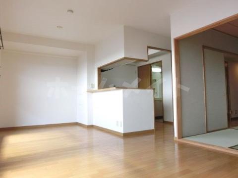 居室・リビング　リビング