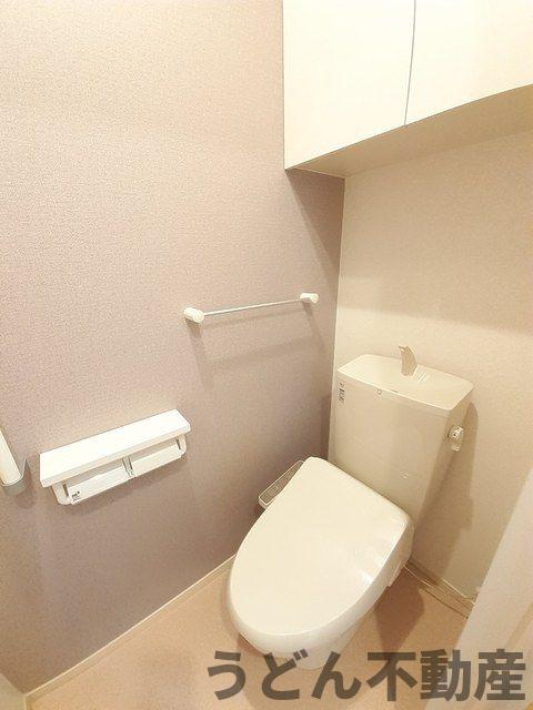 トイレ　うどん県のお部屋探しはうどん不動産へ うどんちゃんとLINE