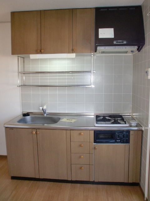 キッチン　コンロついてます。