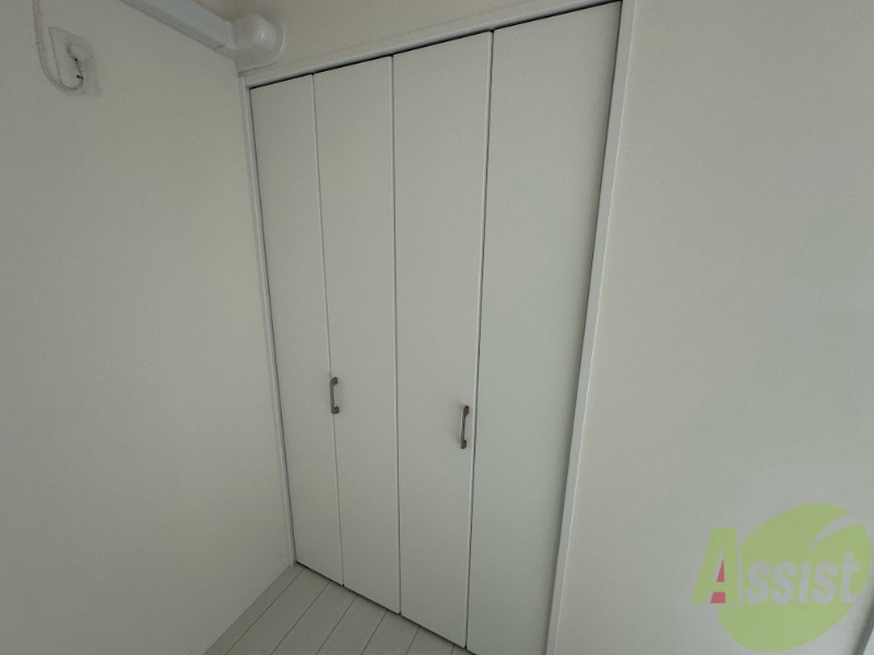 収納　洋室のクローゼット。広さは十分そうです。