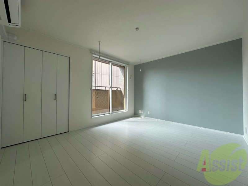 その他部屋・スペース　８．５帖の洋室です。生活のメインとなる部屋ですね。