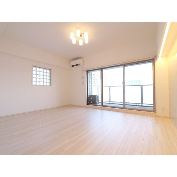 居室・リビング　プレジオ御幣島ASIAN　リビング