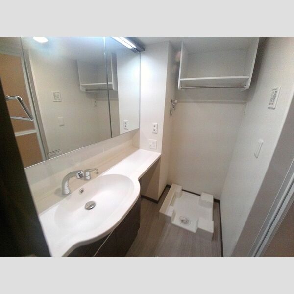 洗面設備　洗髪洗面化粧台