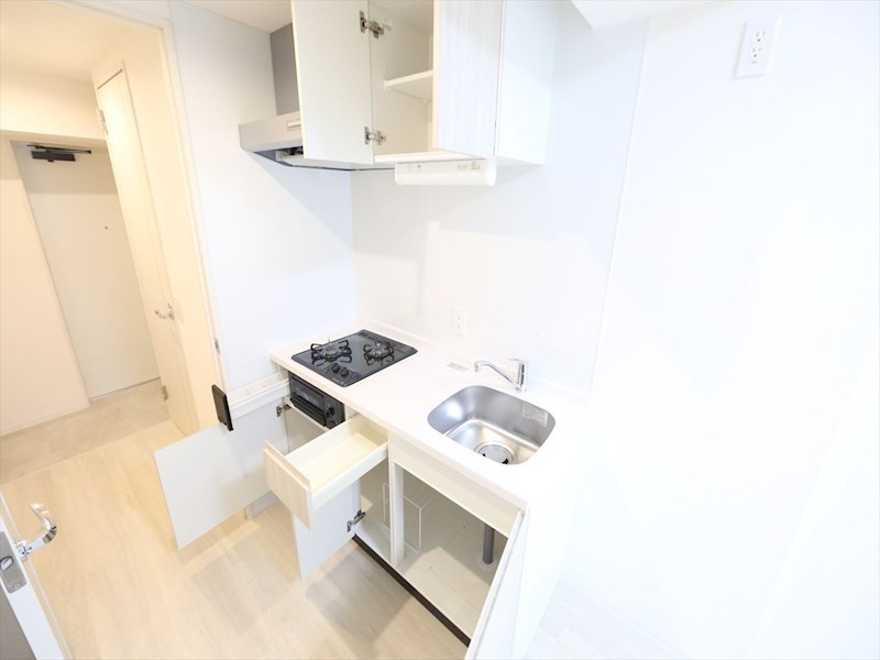 キッチン　システムキッチン（ガス2口コンロ・グリル付）