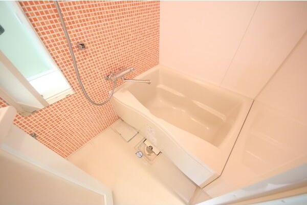 バス・シャワールーム　くじらのゼロ賃貸は＼仲介手数料0円×初期費用最安×全国対応／