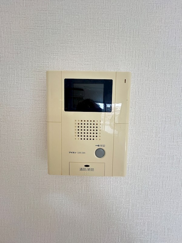 セキュリティ　モニタ付きオートロックで来客も安心