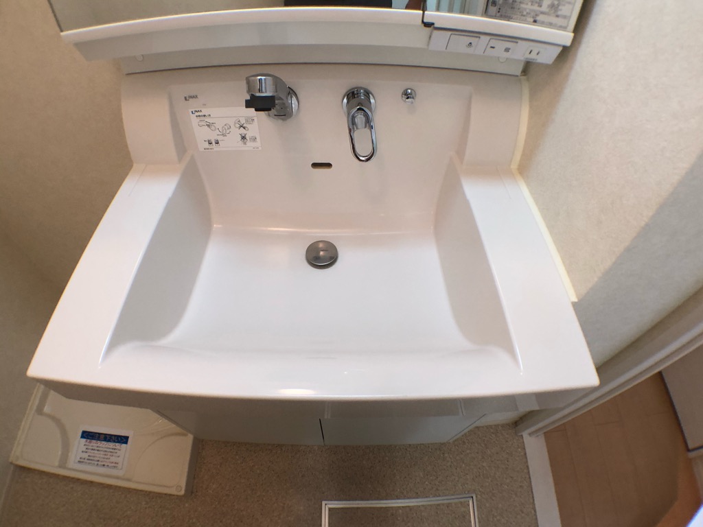 洗面設備　洗髪洗面化粧台付き♪