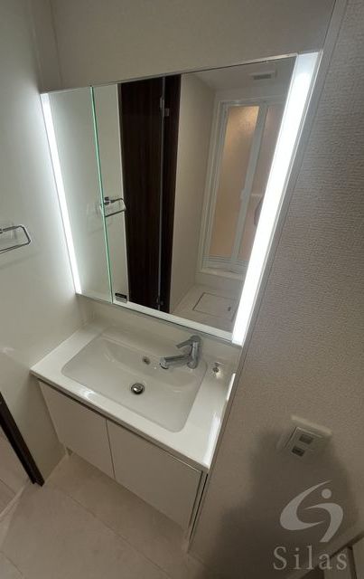 洗面設備　同仕様