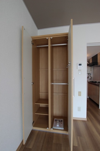 収納　同物件別部屋写真
