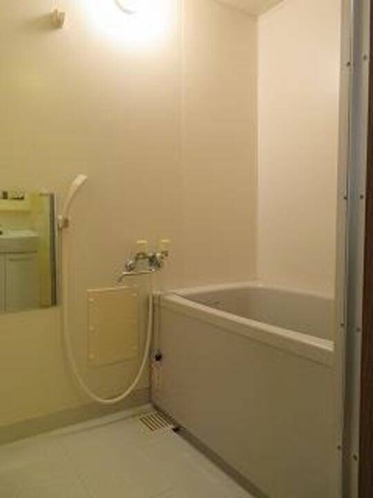 バス・シャワールーム　浴室