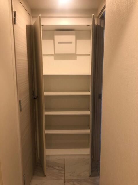 玄関　☆収納付きの玄関☆