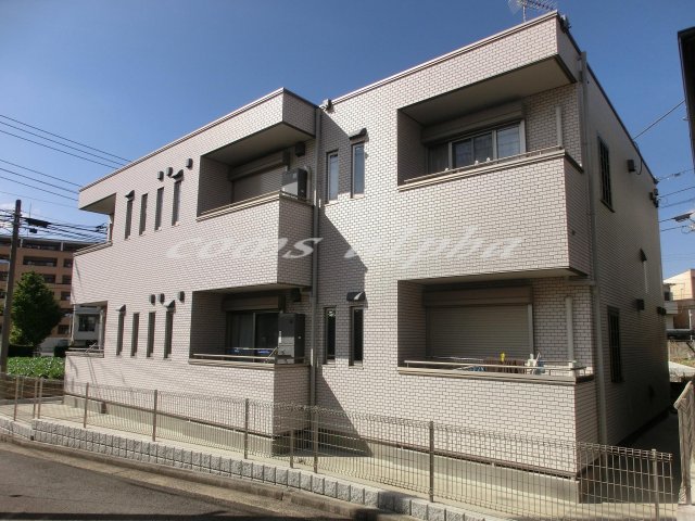 建物外観　レフィーノ　外観