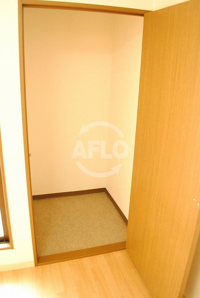 収納　ノールプレール新町　クローゼット