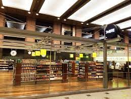 コンビニ　ファミリーマート 恵比寿ガーデンプレイス店（コンビニ）まで599m