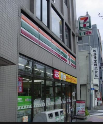 コンビニ　セブンイレブン（コンビニ）まで34m