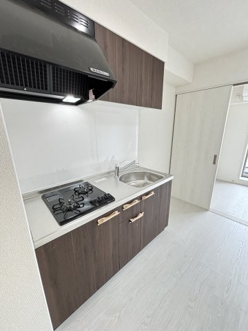 キッチン　別部屋の同じタイプのお写真です。