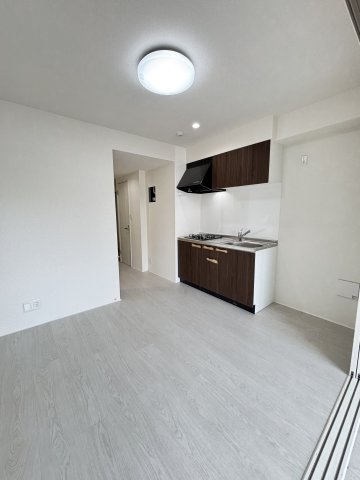 居室・リビング　別部屋の同じタイプのお写真です。