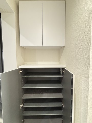 収納　別部屋の同じタイプのお写真です。