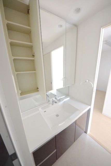 洗面設備　お部屋探しは【タウンハウジング蘇我店】にお任せ下さい♪