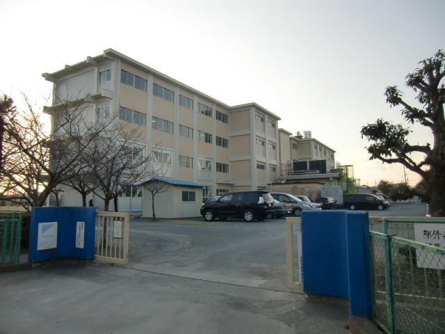 小学校　浜松市立有玉小学校（小学校）まで904m