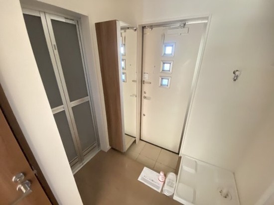 玄関　大きな姿見のある玄関☆