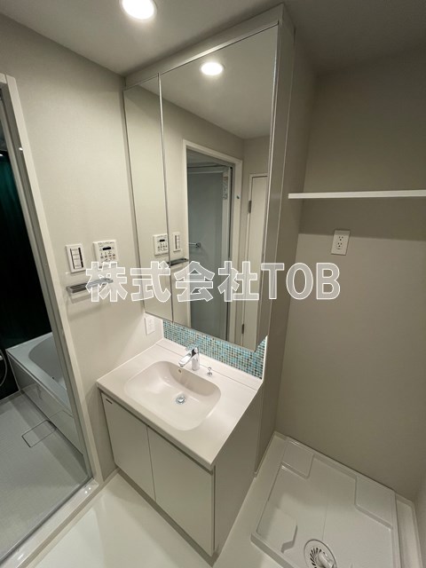 洗面設備　2面鏡