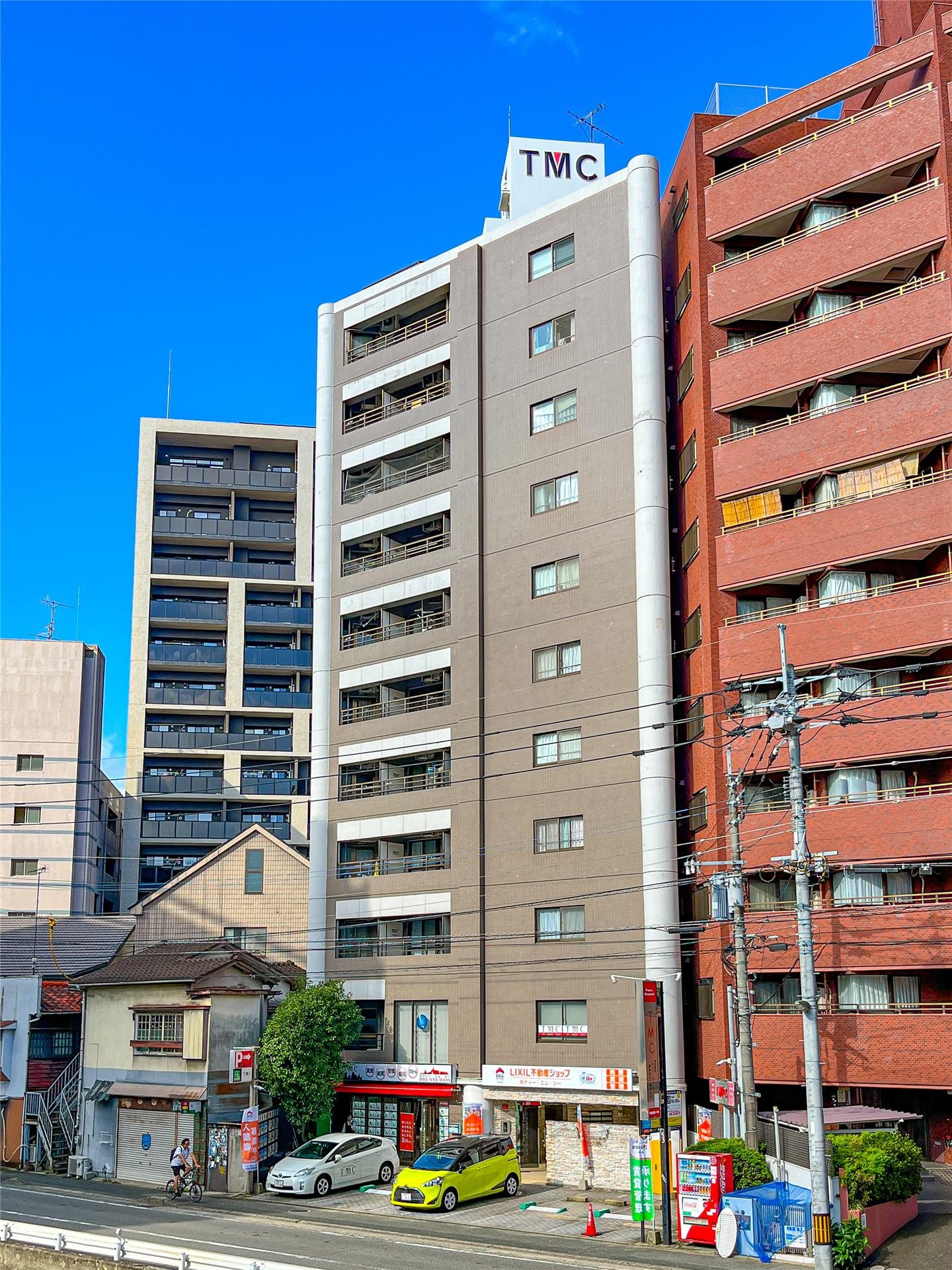 建物外観