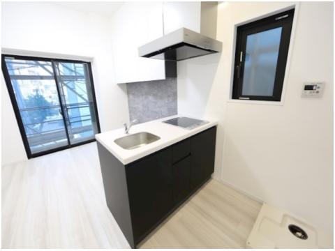 キッチン　※同物件他部屋写真 反転の場合有