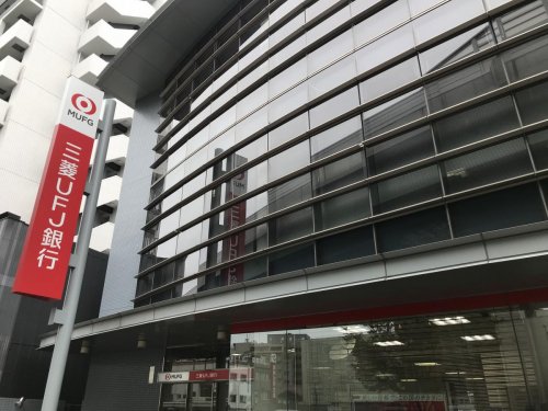 銀行　三菱UFJ銀行尾頭橋支店（銀行）まで165m
