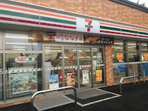 コンビニ　セブンイレブン札幌菊水9条店（コンビニ）まで440m