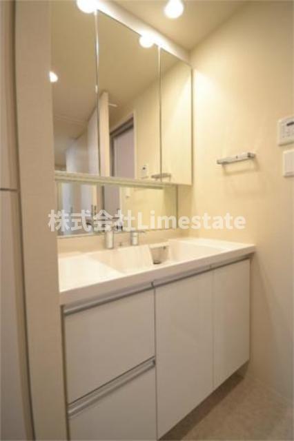 洗面設備　別部屋参考写真