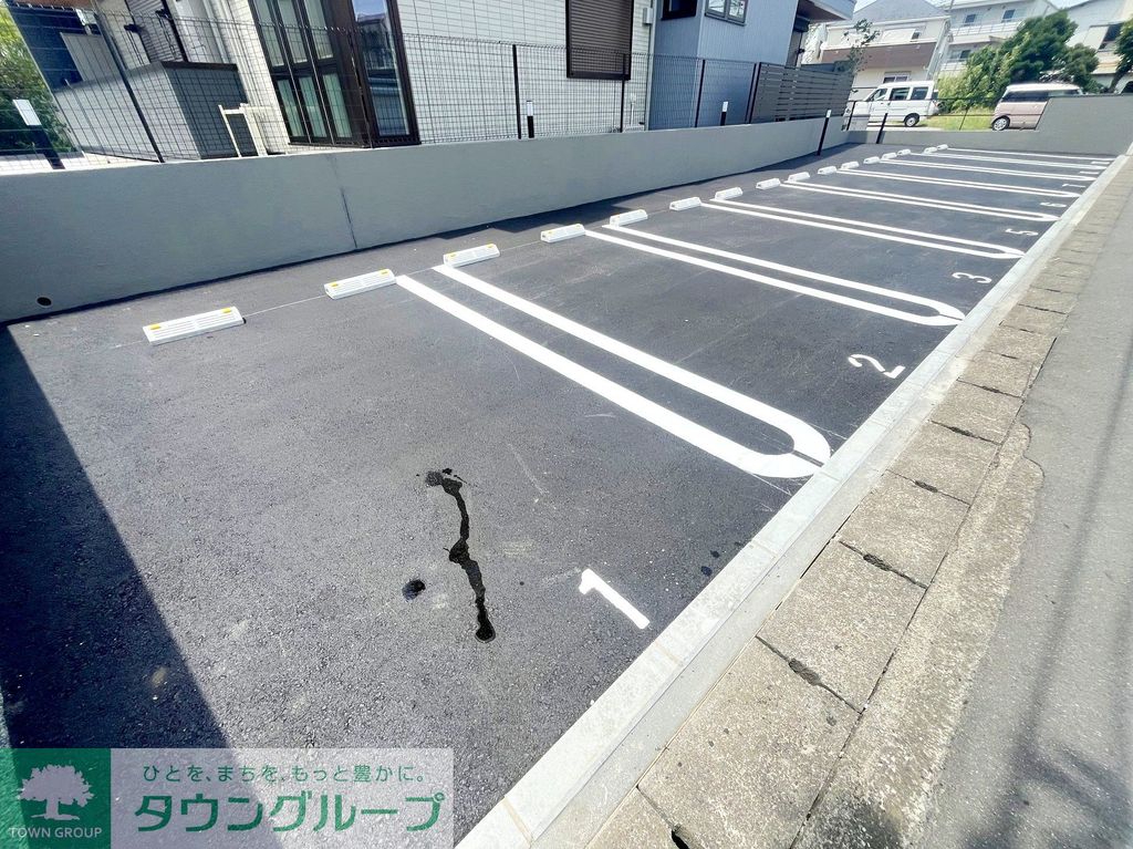 駐車場　★中田駅徒歩7分と駅地です★