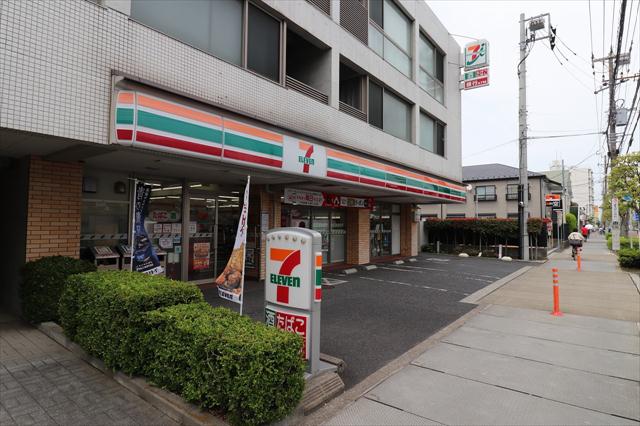 コンビニ　セブンイレブン（コンビニ）まで149m