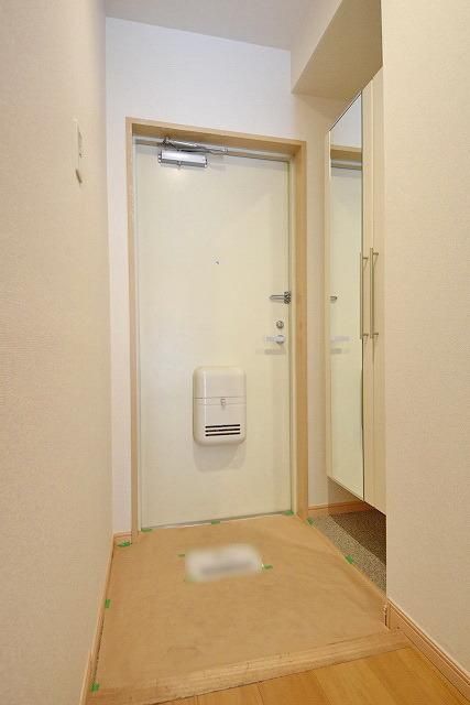 玄関　★シューズボックス付きの玄関です★