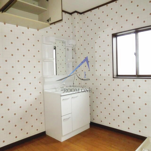 洗面設備　洗面台です。