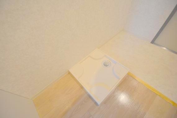 その他設備　嬉しい室内洗濯機置場。これで洗濯機も長持ちしますね。