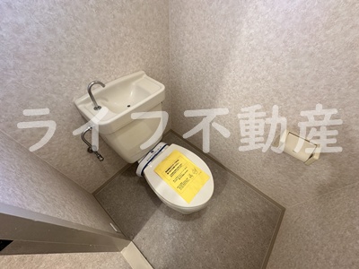 トイレ　トイレもきれいです