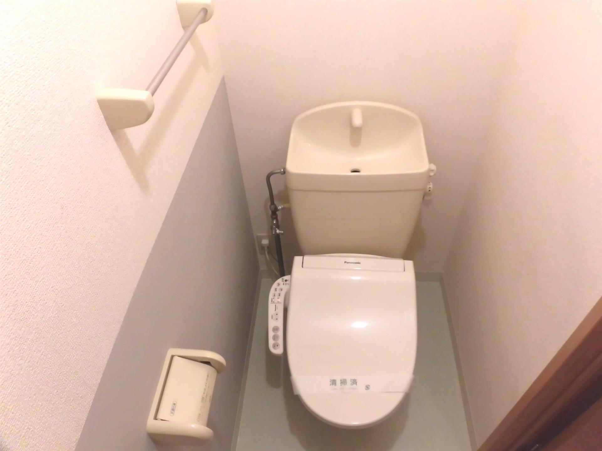 トイレ　トイレ