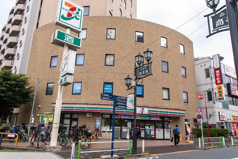 コンビニ　セブンイレブン板橋小豆沢店（コンビニ）まで430m