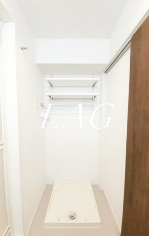 その他　室内洗濯機置き場です。