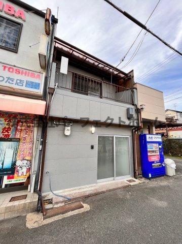 建物外観　外観は落ち着いています