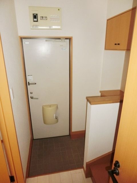 玄関　シューズボックス付きの玄関です