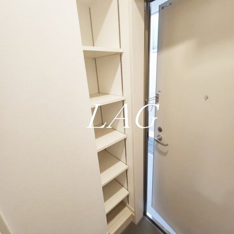 玄関　玄関です。