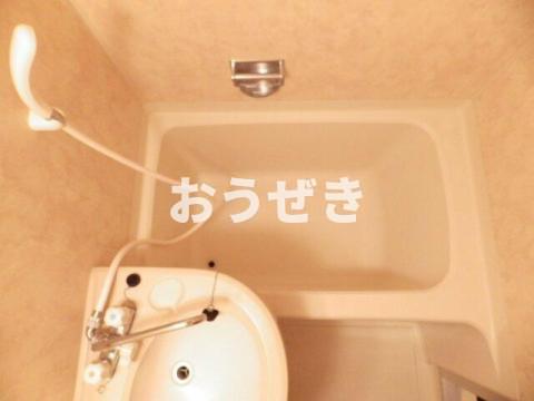 洗面設備　※同仕様参考写真