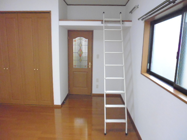その他設備　ロフト付き