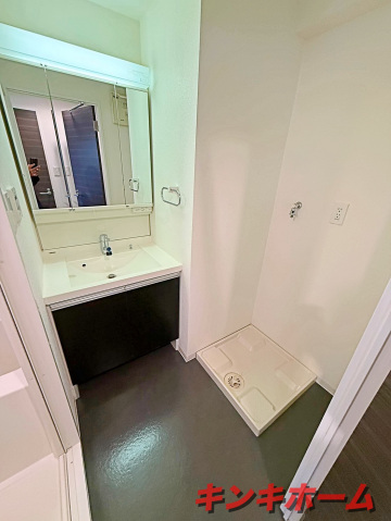 洗面設備　写真は別のお部屋です。※現況を優先します