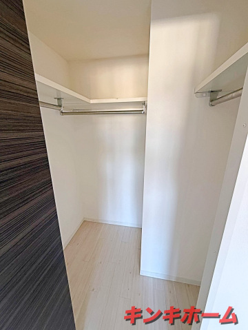 収納　写真は別のお部屋です。※現況を優先します