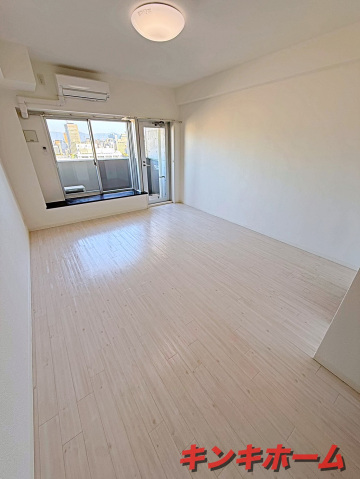 居室・リビング　写真は別のお部屋です。※現況を優先